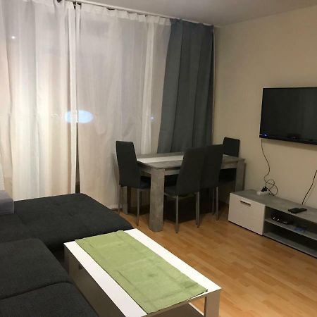 City Appartment Near Dusseldorf Mainstation! Exteriör bild