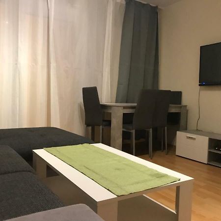 City Appartment Near Dusseldorf Mainstation! Exteriör bild